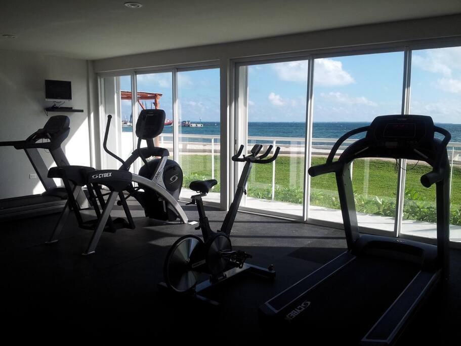 Punta Me Luxury Apartments Ocean View & Beach Front In Amara 칸쿤 외부 사진